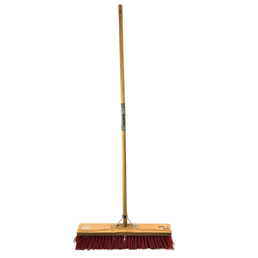 Synx Tools Straatbezem 60 cm - harde borstel - buitenbezem - Incl. bezemsteel 150 cm - Afbeelding 2